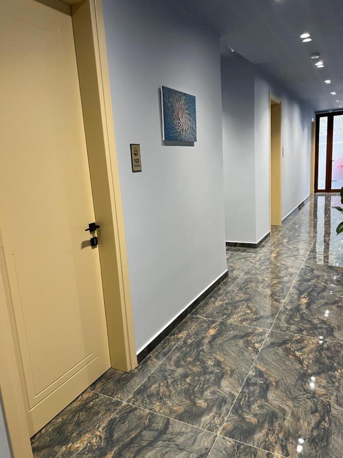 Bujtina Apsus Hotel Berat Exterior photo