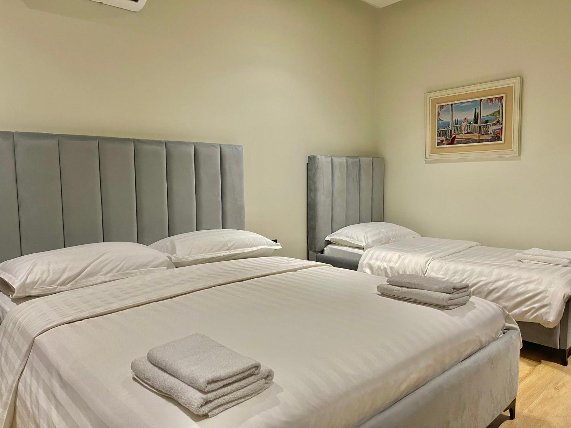 Bujtina Apsus Hotel Berat Exterior photo